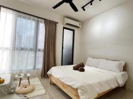 HighPark Suites PJ by The Warm Space，位于八打灵再也的酒店