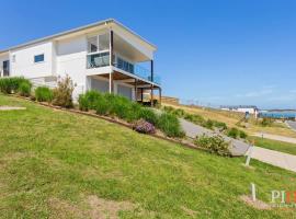 Hillside Ocean View San Remo，位于圣雷莫的乡村别墅