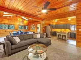 Charming 3BR with Hot Tub Balcony & Wood Stove