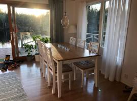 Amazing Home In Aplared With 2 Bedrooms，位于Aplared的酒店