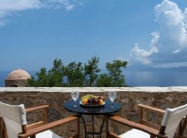 Pablito House-Seaview Monemvasia Nests，位于莫奈姆瓦夏的酒店