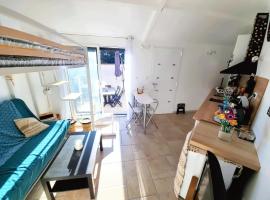 Maisonnette/Tiny House - Jardin privé，位于Castanet-Tolosan的小屋