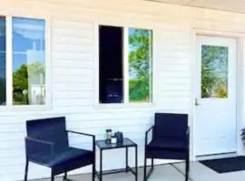 Cozy Studio Steps from Ferry Downtown St Ignace