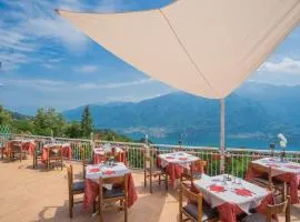 MIRABEAU HOTEL BELLAGIO camera Economy per Famiglie o gruppi, con 4 posti Letto