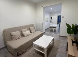 Appartement confortable avec garage premier étage sans terrasse，位于布鲁塞尔的酒店