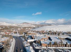 DoubleTree by Hilton Hotel Park City - The Yarrow，位于帕克城的度假村