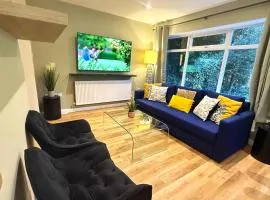 Bicester villa, 5Bedroom, Parking, WiFi, Garden