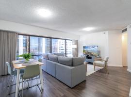 Downtown Honolulu Skyview - 1Bed&Den- Free Parking
