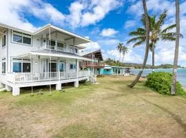 Hale Kahakai - Oceanfront Retreat - Direct Beach Access