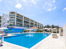 Kariyushi LCH. Resort，位于名户的酒店