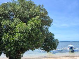 Ocam Ocam Sea Front Cottages，位于布桑加的酒店