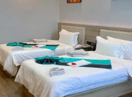 G.C ROYAL HOTEL