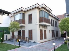 Kocabıçak Buca Hotel，位于Buca阿德南·曼德列斯机场 - ADB附近的酒店