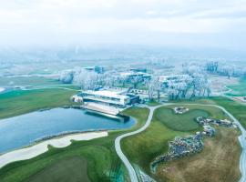 Zala Springs Health & Golf Resort，位于佐洛恰尼的高尔夫酒店