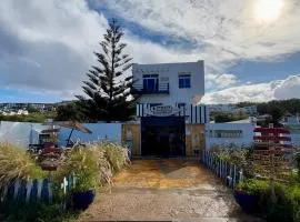 Surf house apartment