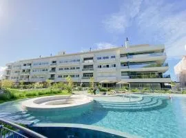 Apartamento novo 2 suítes Jurerê