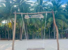 W Sichon Beachfront Homestay，位于Ban Kho Khao的宠物友好酒店