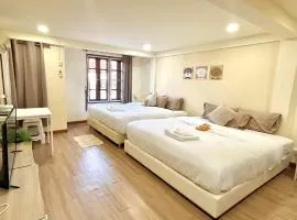 Tofu House CNX Near Nimman-Airport 4 Bedroom 6 Bed with 3 Bath room