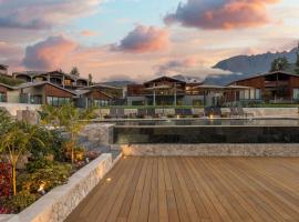 Sarana Hôtel & Spa，位于萨拉济罗兰加洛斯国际机场 - RUN附近的酒店