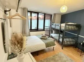 Oak Guest Rooms