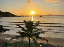 Apartamento Frente Mar Itapema