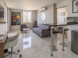 Stylish & Renovated Condo in El Laguito, Cartagena，位于卡塔赫纳的酒店