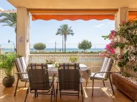 Spacious apartment in El Campello, 120 m², shared pool