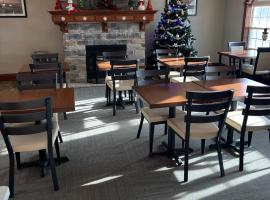 Fireside Inn and Suites，位于魔鬼湖的酒店