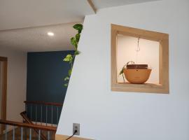 Spacious New 3 bedrooms unit，位于安条克的酒店