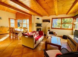 Bright chalet with spacious garden in Briançon