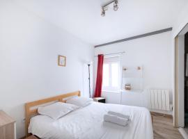 T2 cosy et moderne proche Confluence，位于隆河省的酒店