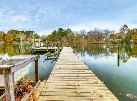 Screened Patio, Deck and Grill Saint Inigoes Home!