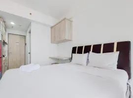 Minimalist and Warm Studio Room Akasa Pure Living BSD Apartment By Travelio