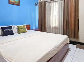 Urbanview My Grand Hotel Bogor，位于Brujul的酒店