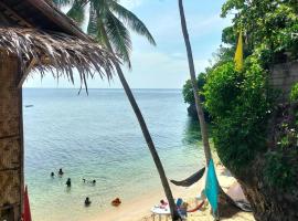 Gratum Beach 1 & 2 Resorts Glamping，位于Dapitan的酒店