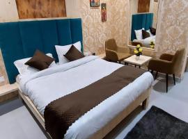 HR Inn Hotel，位于Kurukshetra的酒店