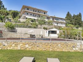 Monte Verde apartments，位于里科索翁的酒店