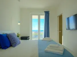 IRIS Rooms & Apartments