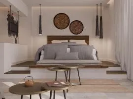 F Fine Suites - Adults Only
