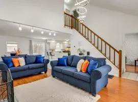 Chic Pocono Hideaway with Private Indoor Sauna