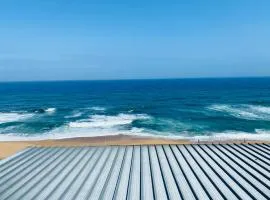 Seaviews Queen