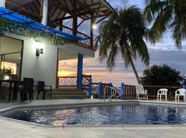 Villa con vista espectacular!，位于Los Monos的酒店