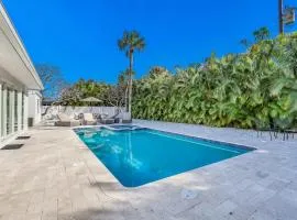 Shamrock Palms