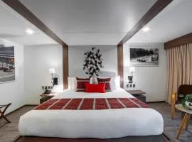 Flow Condesa - Adults Only