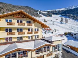 皇家阿尔卑斯山酒店，位于耶岑斯的酒店