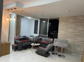 Nuevo Apartamento, piscina buena ubicado，位于比亚维森西奥的酒店