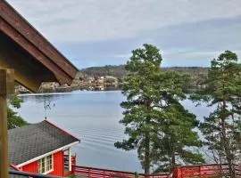 3 Bedroom Cozy Home In Sandefjord