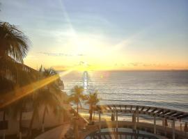 SUNSET FISHERMEN BEACH & SPA RESORT-Optional All Inclusive- 3 UNITS CHOICE-ROOM - 344A Ocean view with terrace- ROOM 344B No terrace, View from window to park - STUDIO 344C Ocean View Studio for 2- Playacar Beach, Phase 1-NO ELEVATOR!，位于普拉亚卡门的酒店
