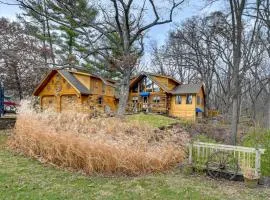 Walk to Saylorville Lake Spacious Home with Deck!