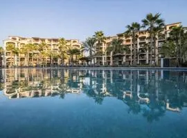 5th Floor Condo-Incredible Ocean Front Views